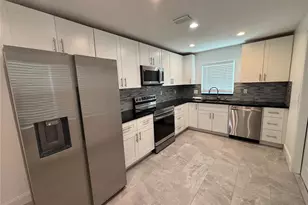 674 Heritage Ln, Largo, FL 33770 - Photo 9