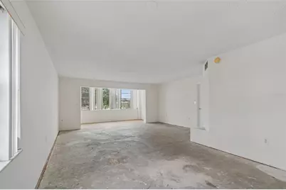 1900 68th Street N #210, Saint Petersburg, FL 33710 - Photo 11