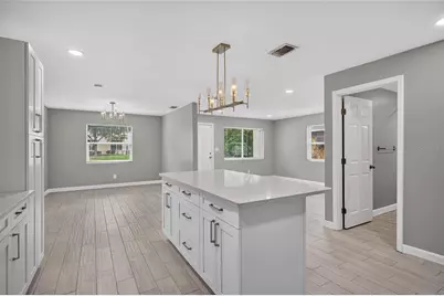1610 N Lois Avenue, Tampa, FL 33607 - Photo 13