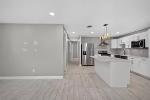 1610 N Lois Ave, Tampa, FL 33607 - Photo 11
