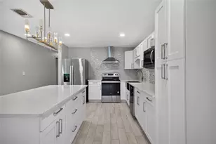 1610 N Lois Ave, Tampa, FL 33607 - Photo 11