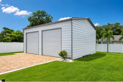 2711 27th Avenue Drive W, Bradenton, FL 34205 - Photo 3