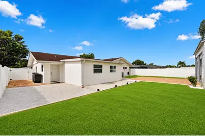 2711 27th Avenue Drive W, Bradenton, FL 34205 - Photo 39