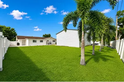 2711 27th Avenue Drive W, Bradenton, FL 34205 - Photo 37