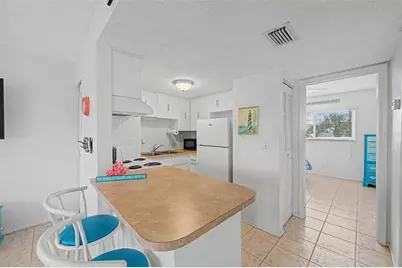 2110 Gulf Boulevard #9, Indian Rocks Beach, FL 33785 - Photo 9