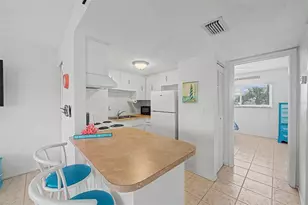 2110 Gulf Blvd, Indian Rocks Beach, FL 33785 - Photo 9
