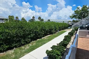4728 Beach Dr SE, Saint Petersburg, FL 33705 - Photo 19