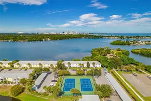 4728 Beach Dr SE, Saint Petersburg, FL 33705 - Photo 37