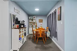 2311 35th St S, Saint Petersburg, FL 33711 - Photo 7