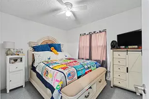 2311 35th St S, Saint Petersburg, FL 33711 - Photo 15