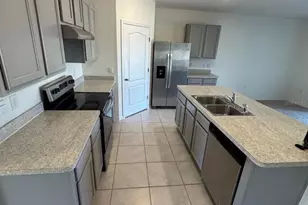 528 Boardwalk Ave, Haines City, FL 33844 - Photo 9