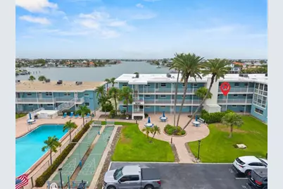 6061 2nd Street E #45, Saint Petersburg, FL 33706 - Photo 1