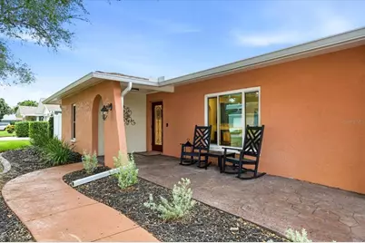 8805 Kenwood Road, Seminole, FL 33777 - Photo 3