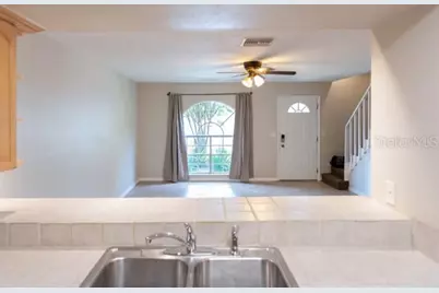 1594 Chateaux De Ville Court, Clearwater, FL 33764 - Photo 5