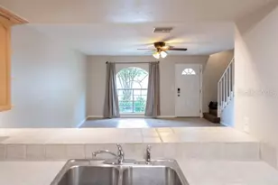 1594 Chateaux De Ville Ct, Clearwater, FL 33764 - Photo 5