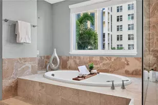 180 Beach Dr NE, Saint Petersburg, FL 33701 - Photo 35