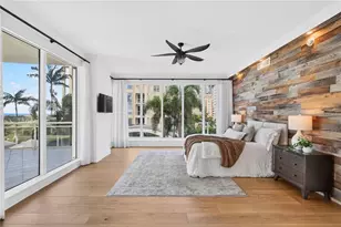 180 Beach Dr NE, Saint Petersburg, FL 33701 - Photo 29