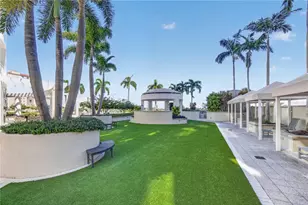 180 Beach Dr NE, Saint Petersburg, FL 33701 - Photo 51