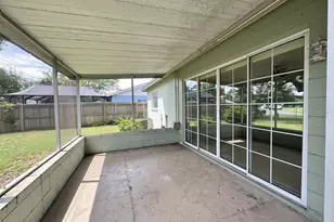 10955 111th St, Largo, FL 33778 - Photo 3