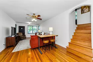 3021 15th St N, Saint Petersburg, FL 33704 - Photo 5