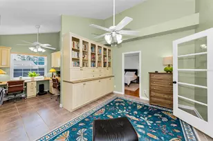3021 15th St N, Saint Petersburg, FL 33704 - Photo 23