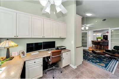 3021 15th Street N, Saint Petersburg, FL 33704 - Photo 25
