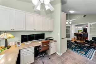 3021 15th St N, Saint Petersburg, FL 33704 - Photo 25