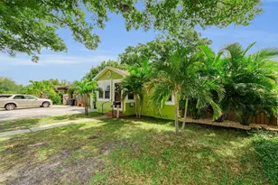 3021 15th St N, Saint Petersburg, FL 33704 - Photo 69