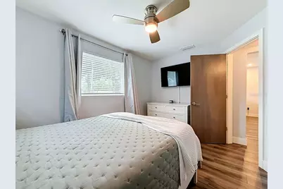 5458 6th Avenue N, Saint Petersburg, FL 33710 - Photo 17