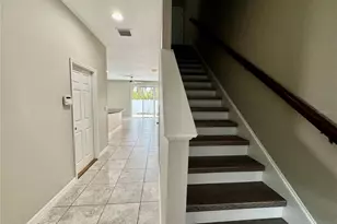 7208 Grand Elm Dr, Riverview, FL 33578 - Photo 9