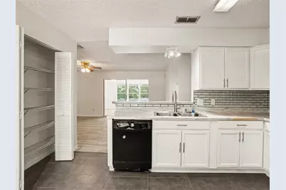 808 Chamberlain Loop, Lake Wales, FL 33853 - Photo 9