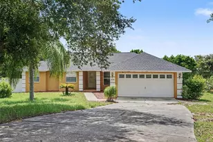 808 Chamberlain Loop, Lake Wales, FL 33853 - Photo 1