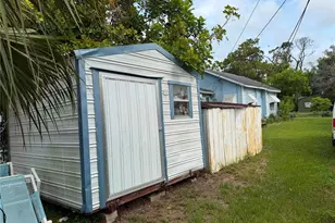 4227 2nd Ave S, Saint Petersburg, FL 33711 - Photo 7