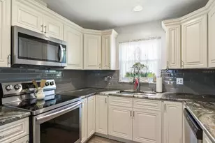 920 Lake Forest Rd, Clearwater, FL 33765 - Photo 13
