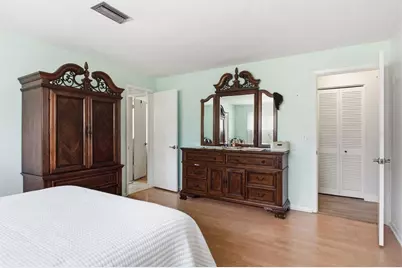 920 Lake Forest Road, Clearwater, FL 33765 - Photo 23