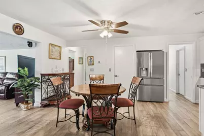 920 Lake Forest Road, Clearwater, FL 33765 - Photo 15