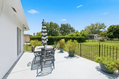 920 Lake Forest Road, Clearwater, FL 33765 - Photo 33