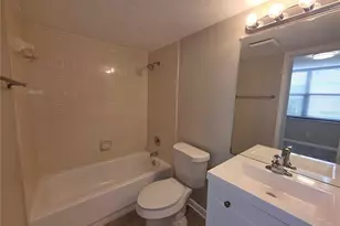 2049 Skimmer Ct W, Clearwater, FL 33762 - Photo 15