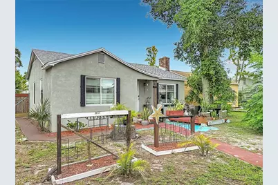 4831 Fairfield Avenue S, Saint Petersburg, FL 33711 - Photo 1