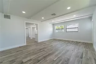 116 85th Ave N, Saint Petersburg, FL 33702 - Photo 5