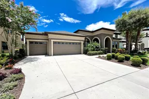 19237 Falcon Crest Blvd, Land O Lakes, FL 34638 - Photo 3