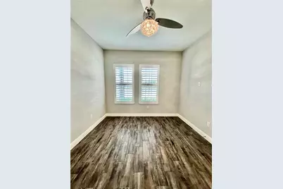 19237 Falcon Crest Boulevard, Land O Lakes, FL 34638 - Photo 9