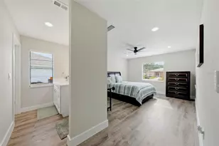 1915 W Del Webb Blvd, Sun City Center, FL 33573 - Photo 25