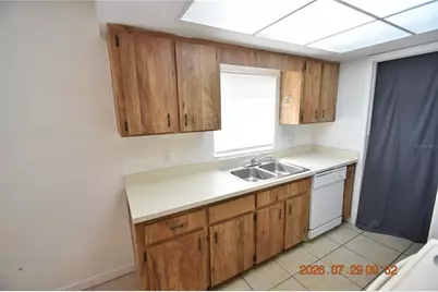 411 Big Cedar Way #A, Brandon, FL 33510 - Photo 15