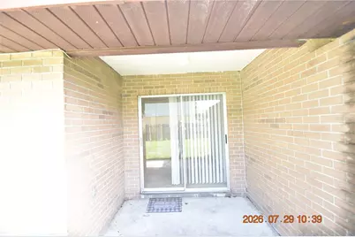 409 Big Cedar Way #B, Brandon, FL 33510 - Photo 7