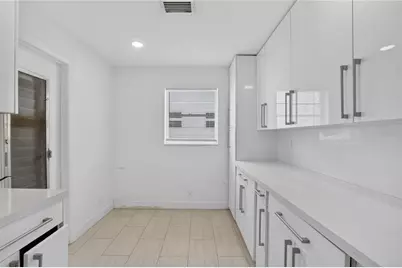 719 SW 18th Street, Boynton Beach, FL 33426 - Photo 13
