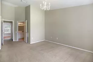 2403 Lake Woodberry Cir, Brandon, FL 33510 - Photo 9