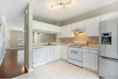 2403 Lake Woodberry Circle, Brandon, FL 33510 - Photo 5