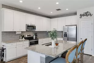 7903 Lago Mist Wy, Wesley Chapel, FL 33545 - Photo 19