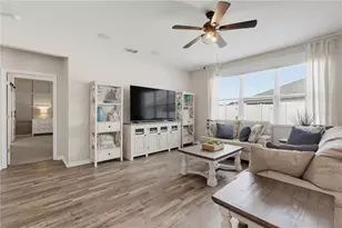 7903 Lago Mist Wy, Wesley Chapel, FL 33545 - Photo 15